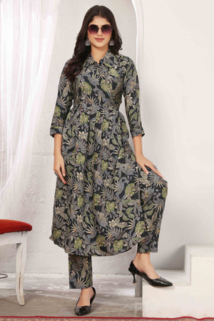 Black Rayon A-Line Co-Ord Set with Delicate Prints & Side Pockets