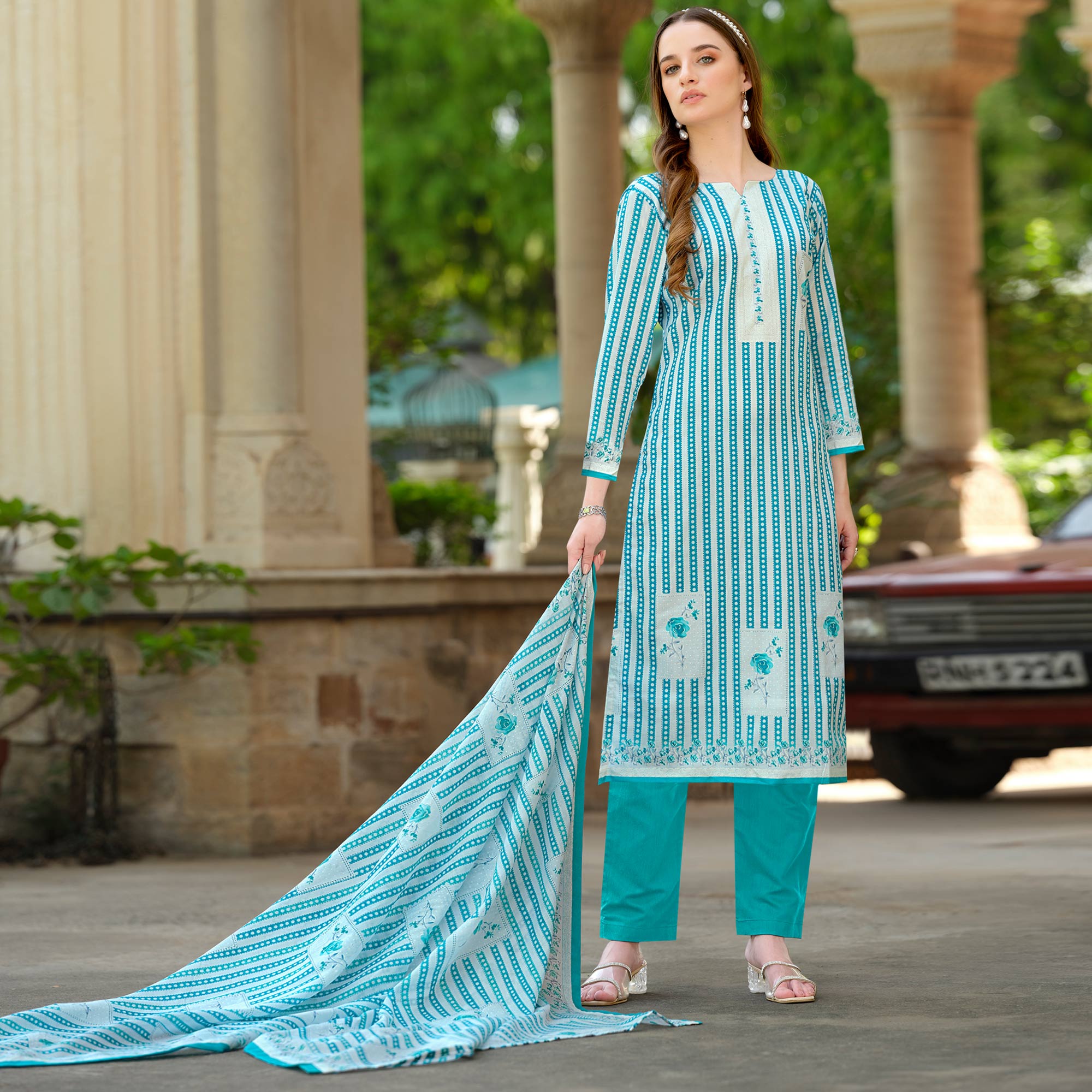 ZULFT-FARHANA5-545-003
