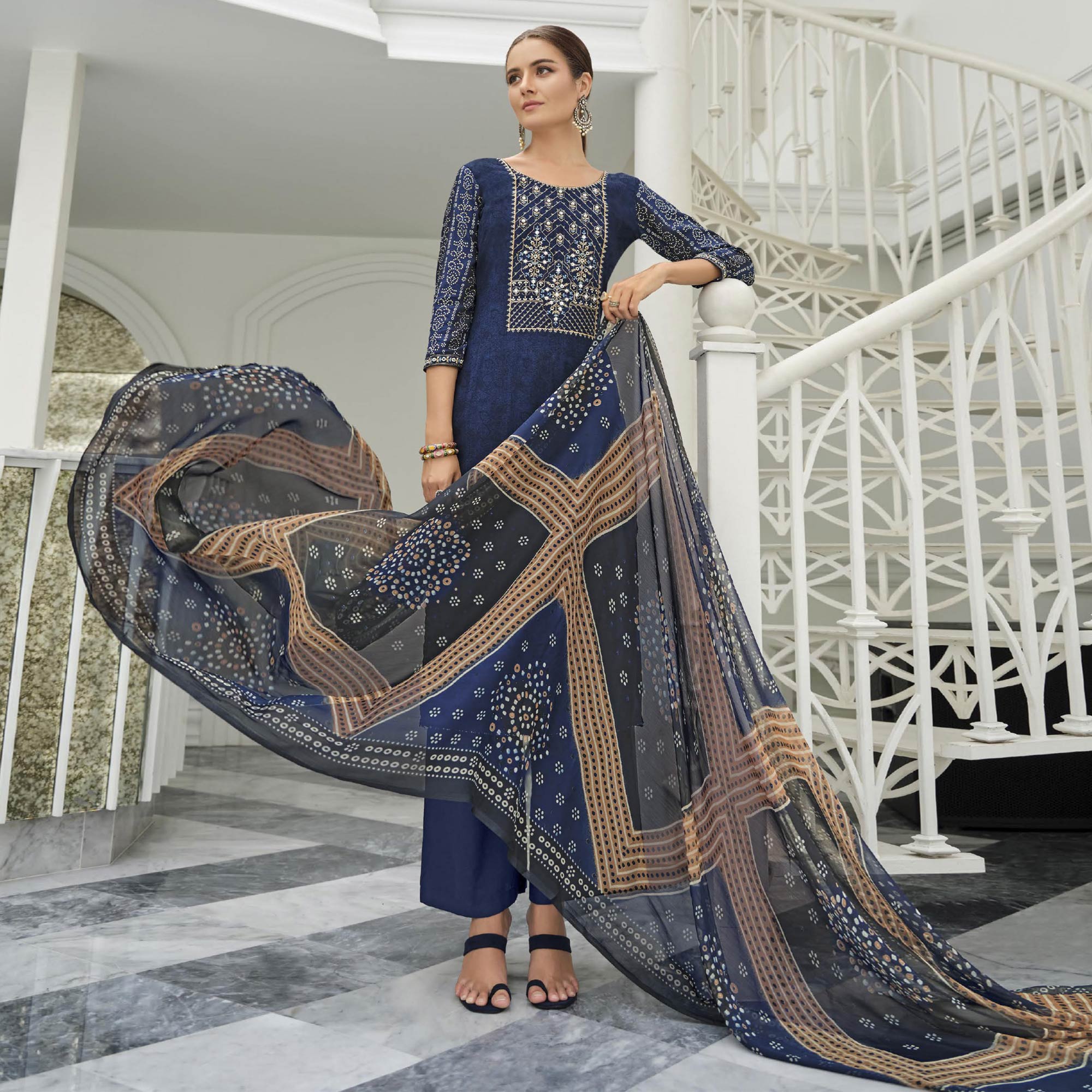 ZULFT-JASHN-498-004
