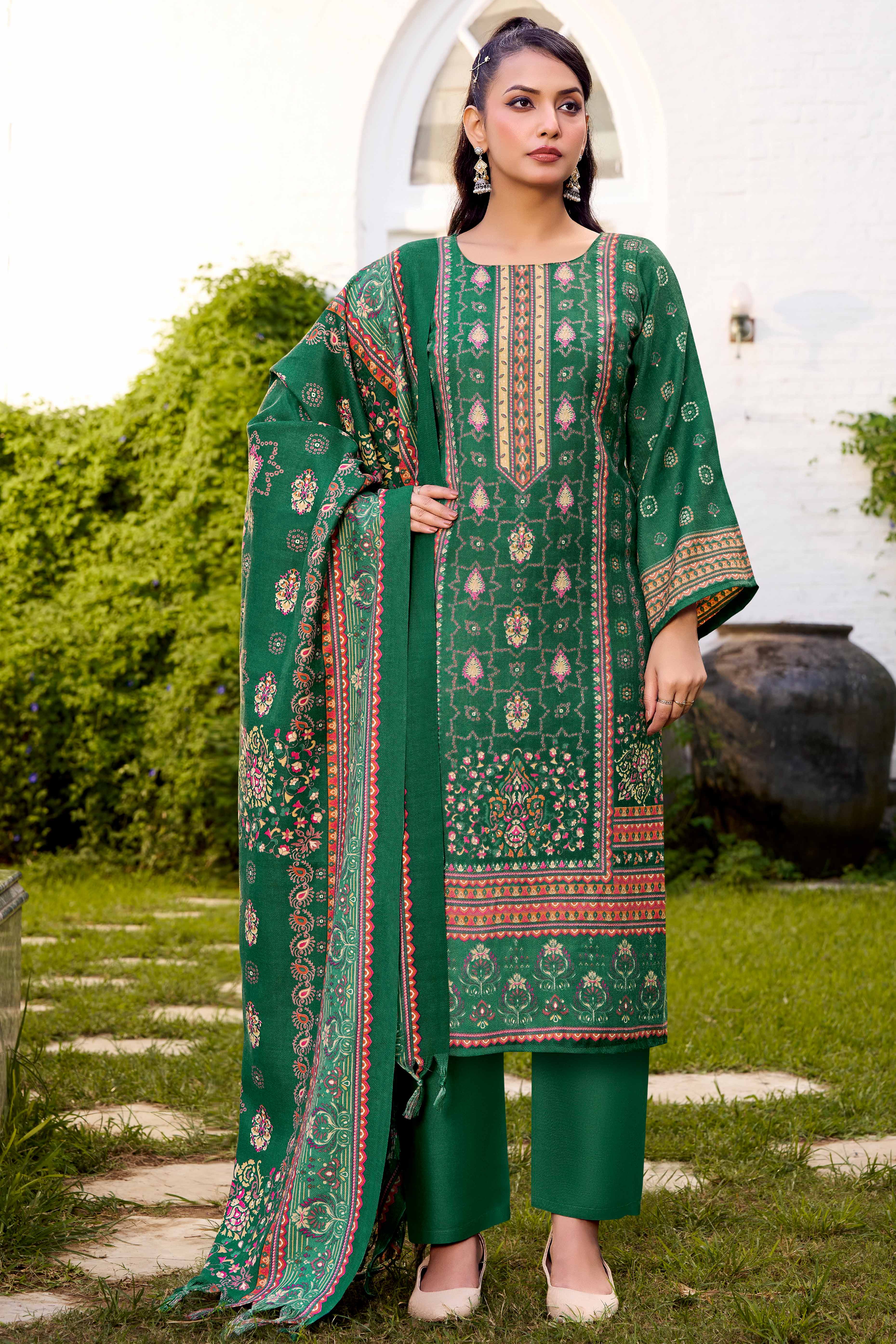 Elegant Emerald Green Floral Printed Pure Pashmina Dress Material for Winter Wear