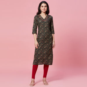 Green Floral Printed Pure Cotton Straight Kurti