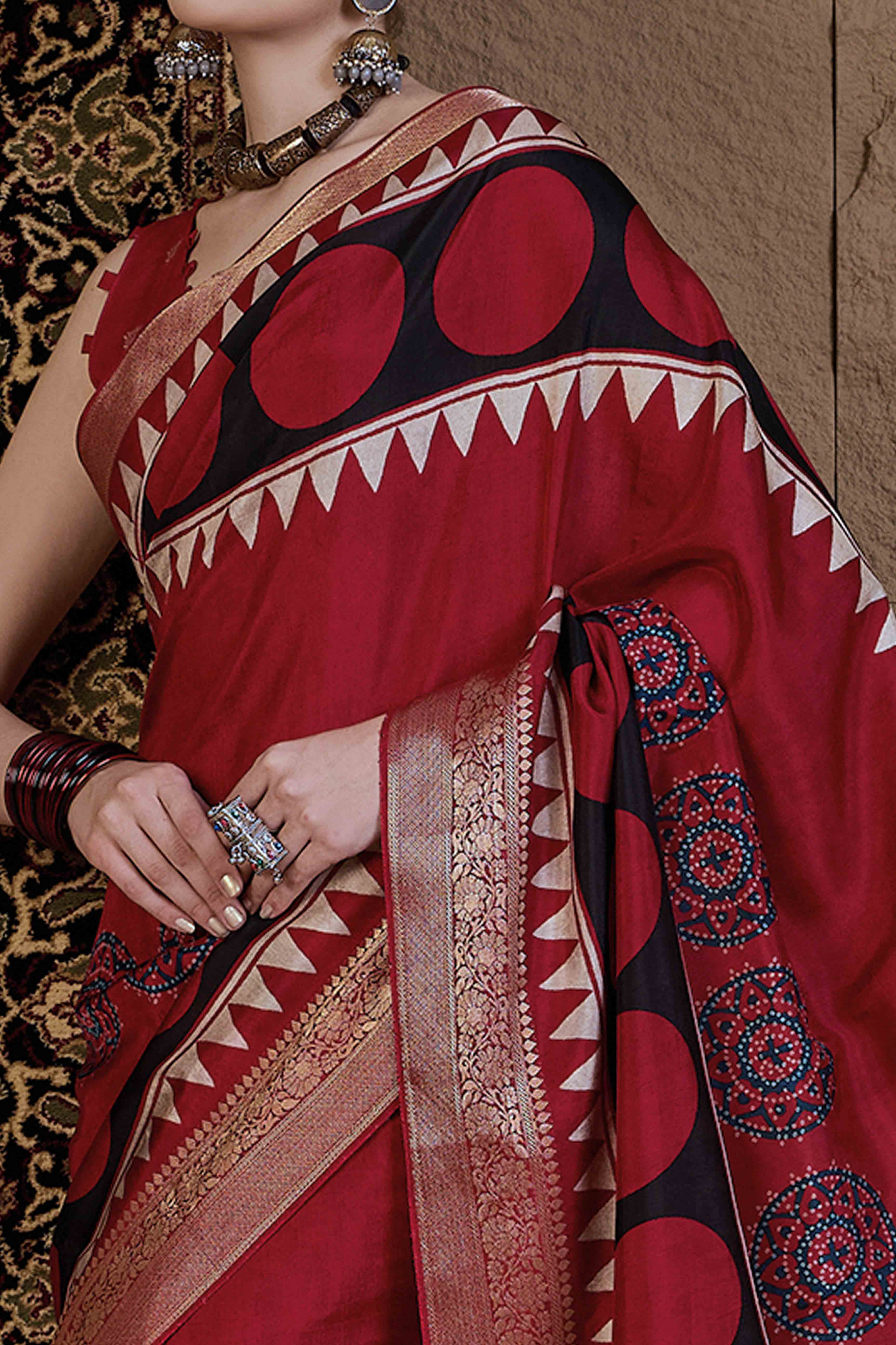 Red Geometric Printed Viscose Saree