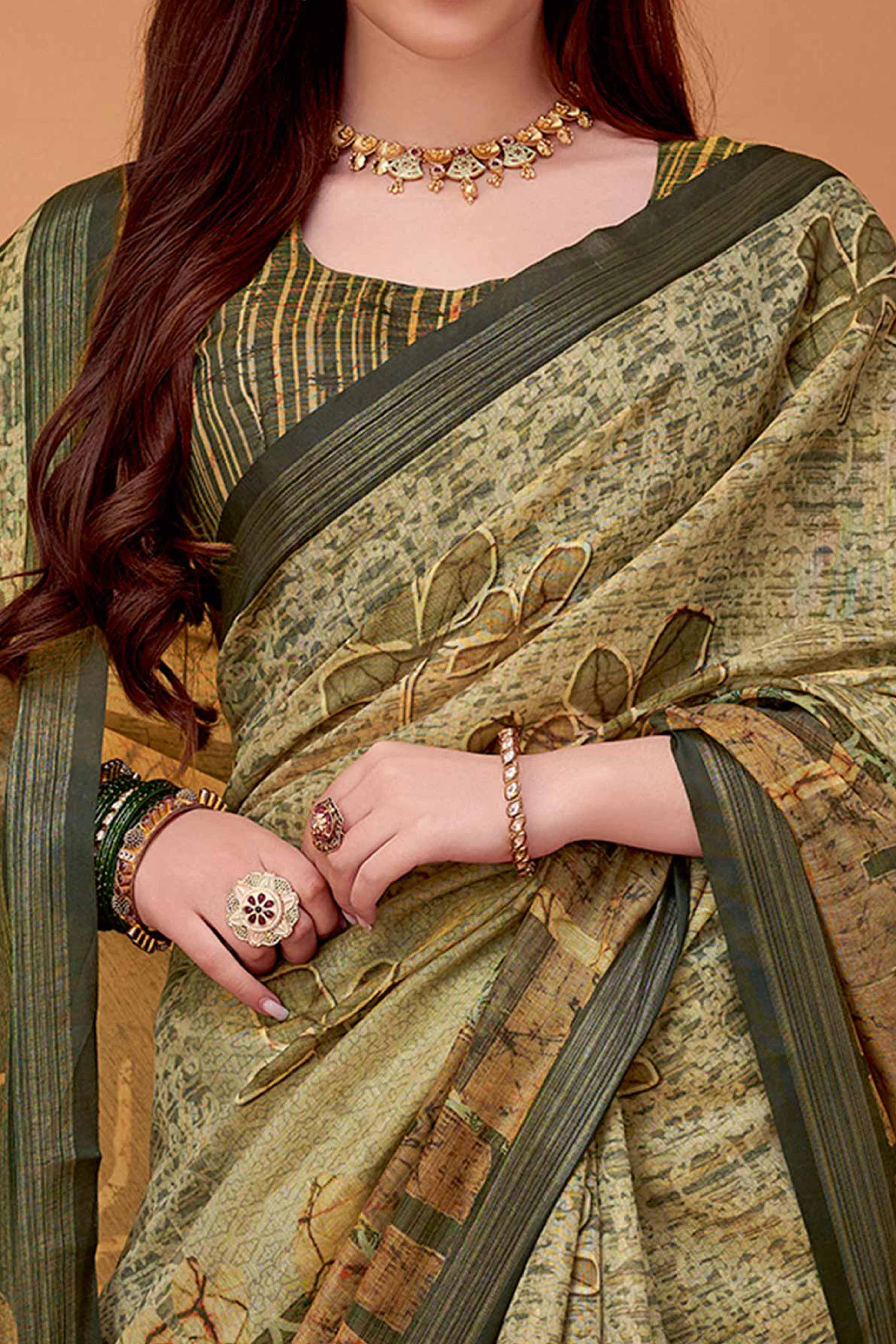 Elegant Green Linen Khadi Saree with Printed Floral Motifs