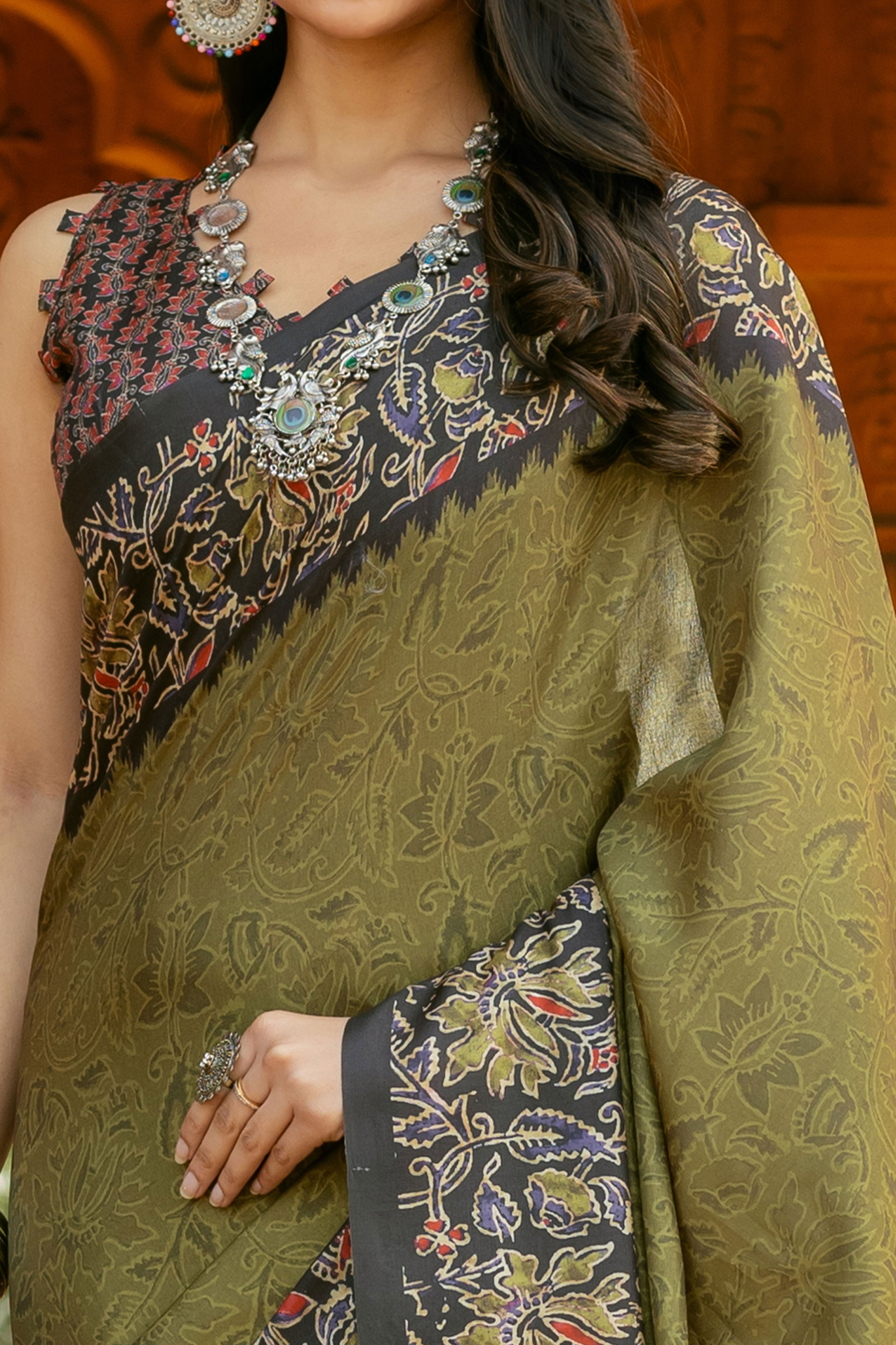 Graceful Mehendi Green Floral Printed Manipuri Cotton Silk Saree Showcasing Timeless Elegance