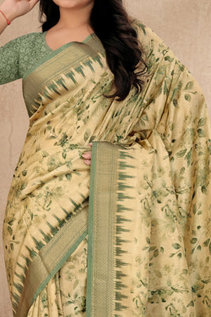 Chic Green Floral Print Cotton Silk Saree Featuring Woven Border & Decorative Tassel Pallu