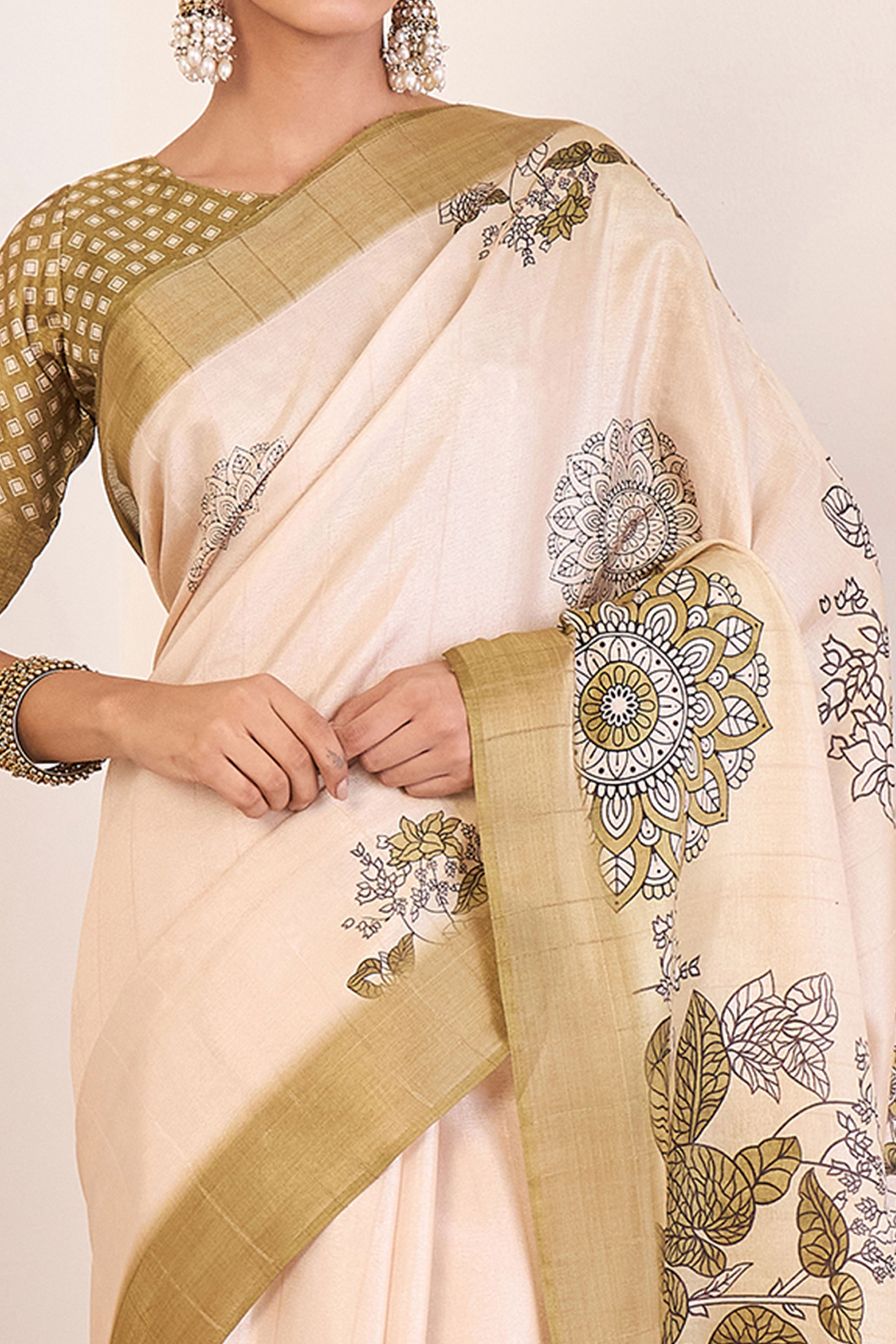 Elegant Mehendi Green Floral Printed Kotha Cotton Silk Saree Reflecting Subtle Sophistication
