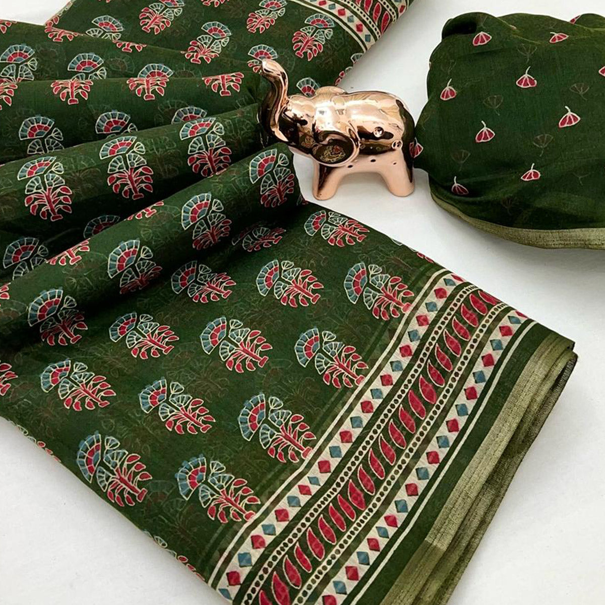 Green Floral Printed Cotton Blend Saree With Zari Weaving Border