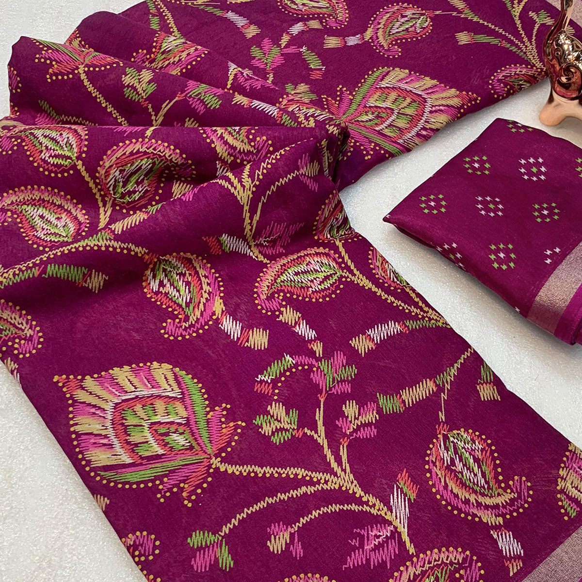 Wine Maheshwari Silk Blend Saree Adorned With Elegant Floral Print & Two Tone Finish