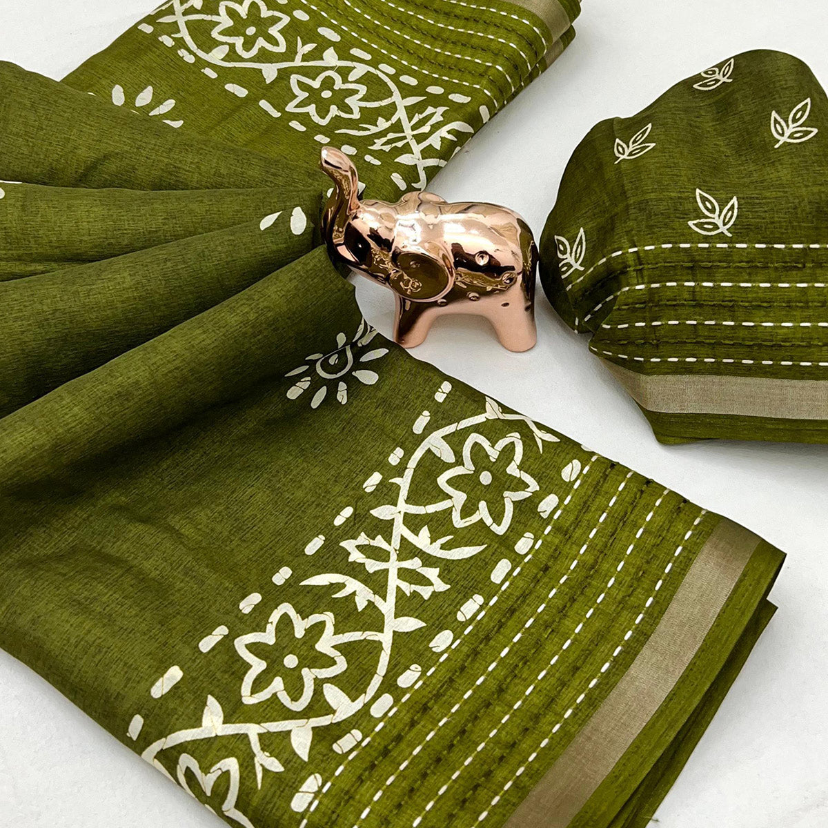 Green Floral Printed Cotton Crepe Saree With Katha & Zari Border