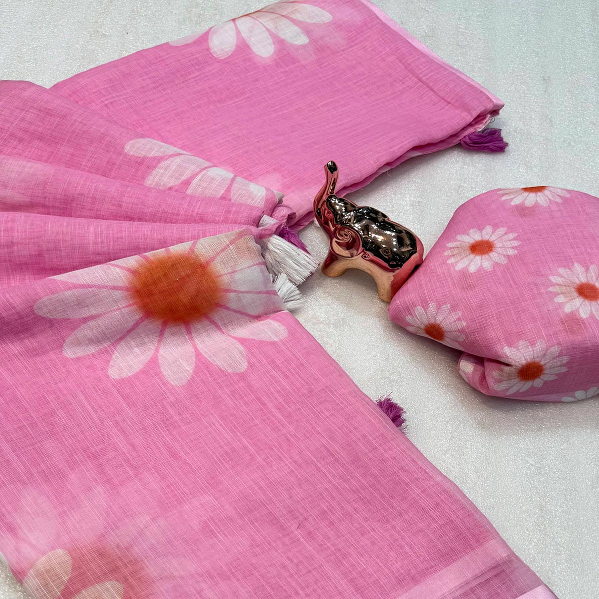 Sophisticated Pink Floral Digital Printed Linen Silk Saree With Tassel Pallu