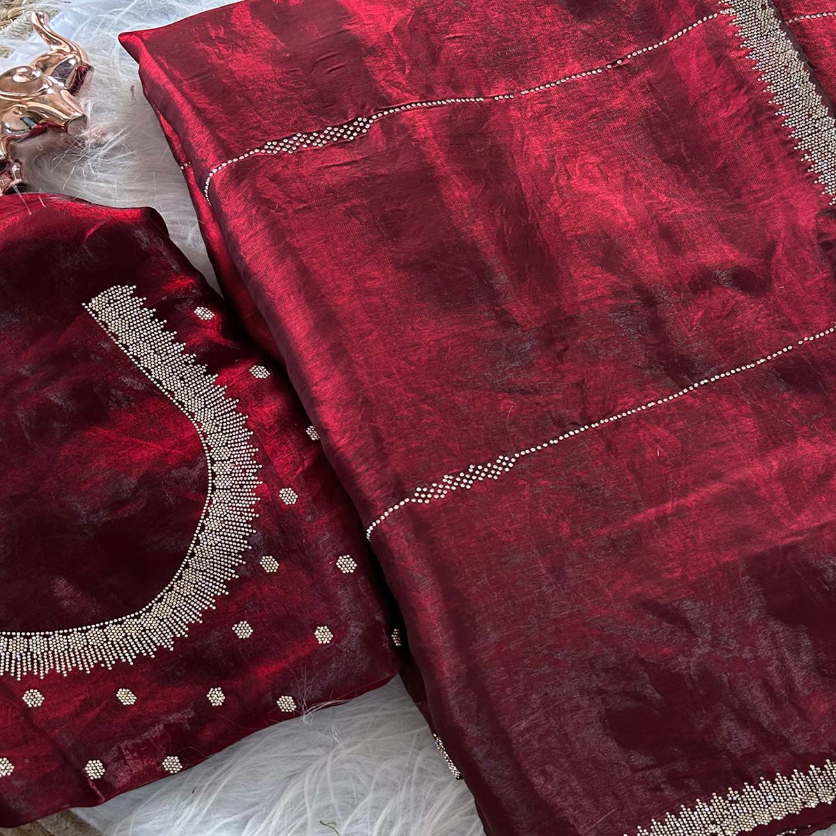 Classic Maroon Pure Silk Saree Adorned With Sparkling Jarkan Work & An Exquisite Designer Border