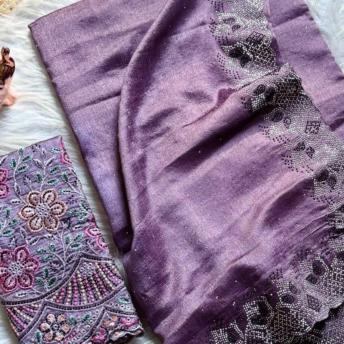 Elegant Lavender Vichitra Silk Saree Adorned with Sparkling Swarovski Work & Jarkan Border