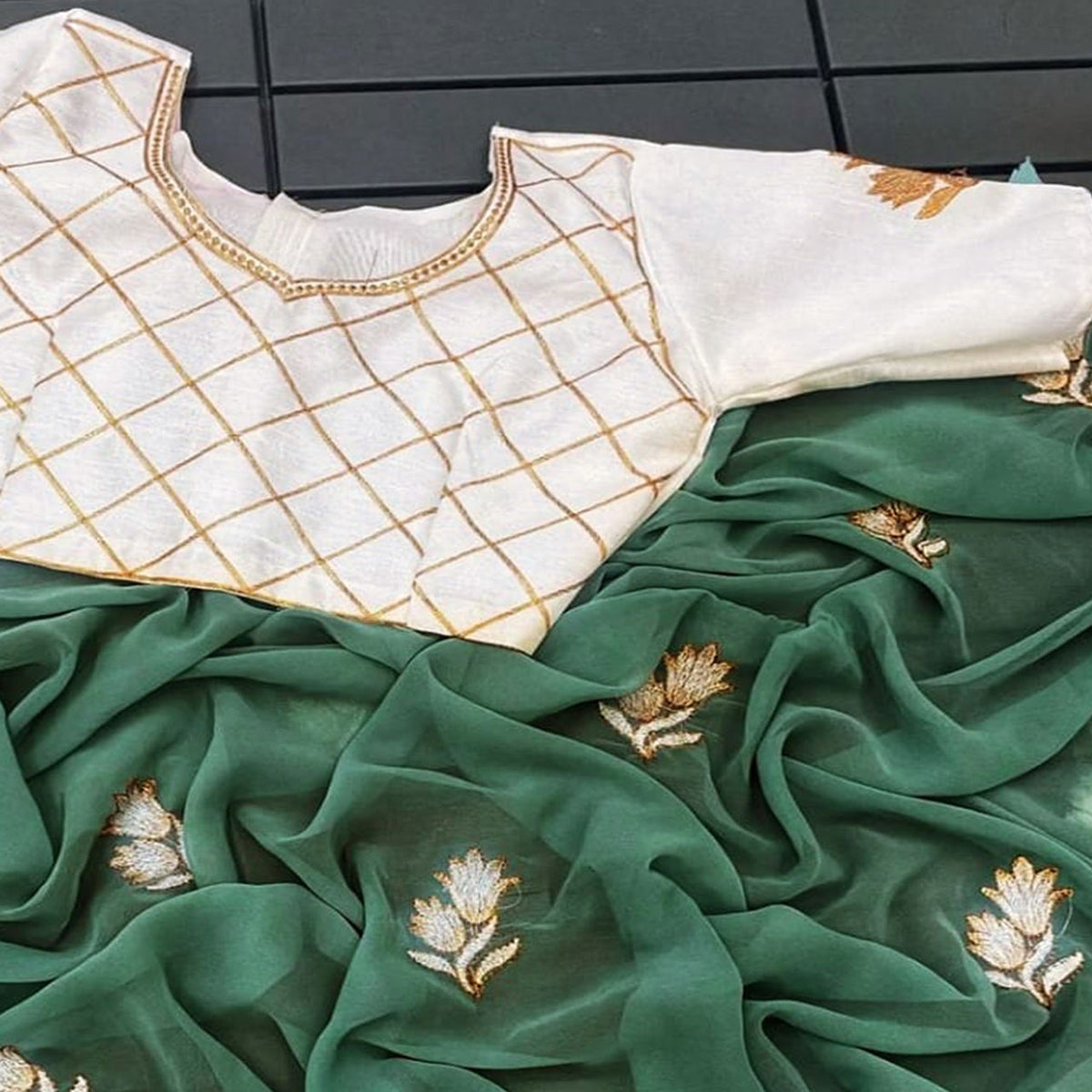 ARSA-TULIP-GREEN