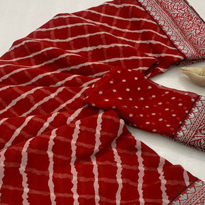 Red Leheriya Printed Georgette Saree With Woven Border