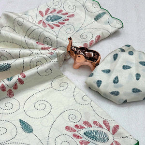 Classic Off White Warli Printed Saree in Lightweight Dola Silk Fabric