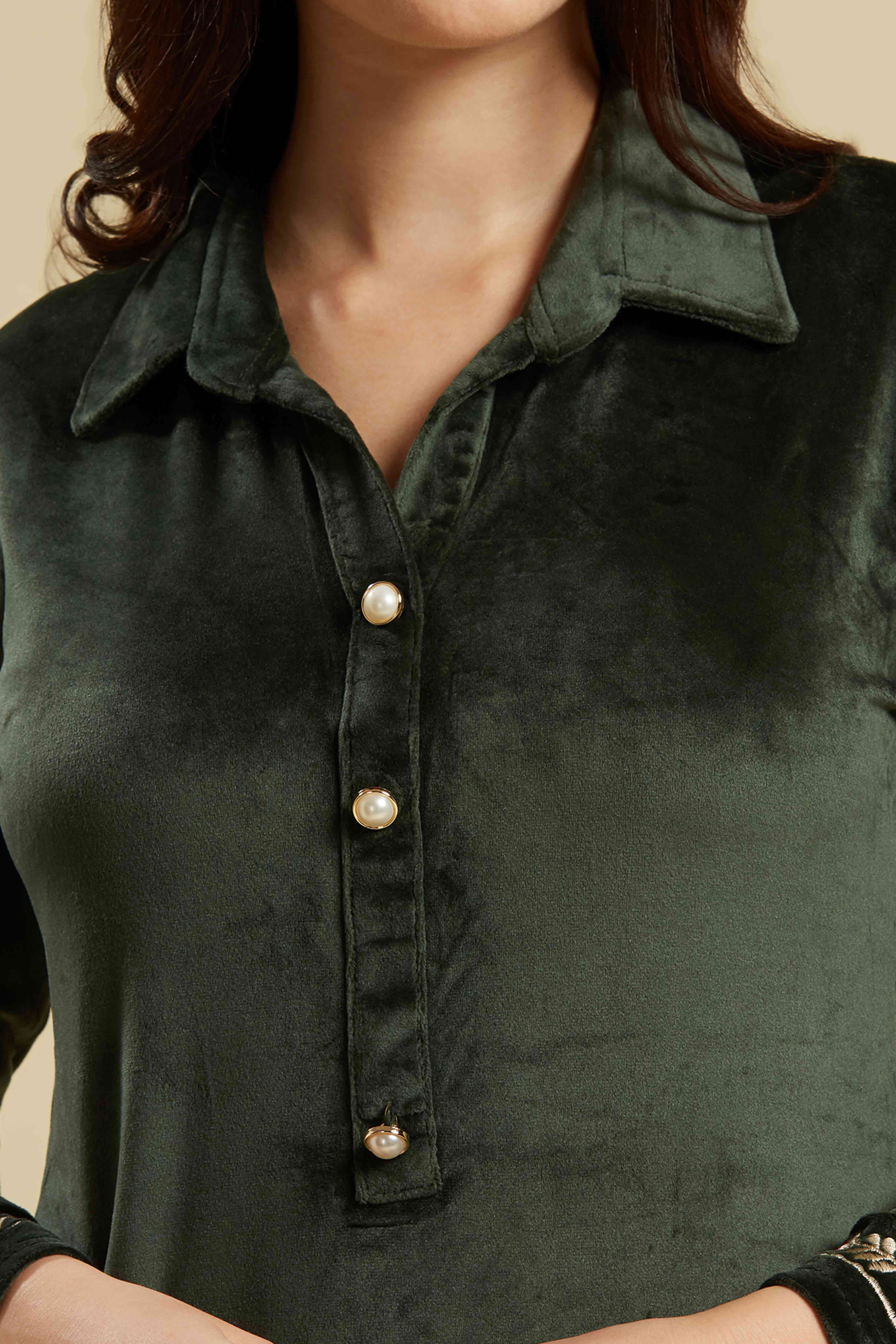 Green Embroidered Velvet Straight Top Bottom Set