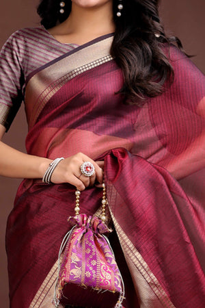 Magenta Organza Saree with Zari Border Weaving Sophistication