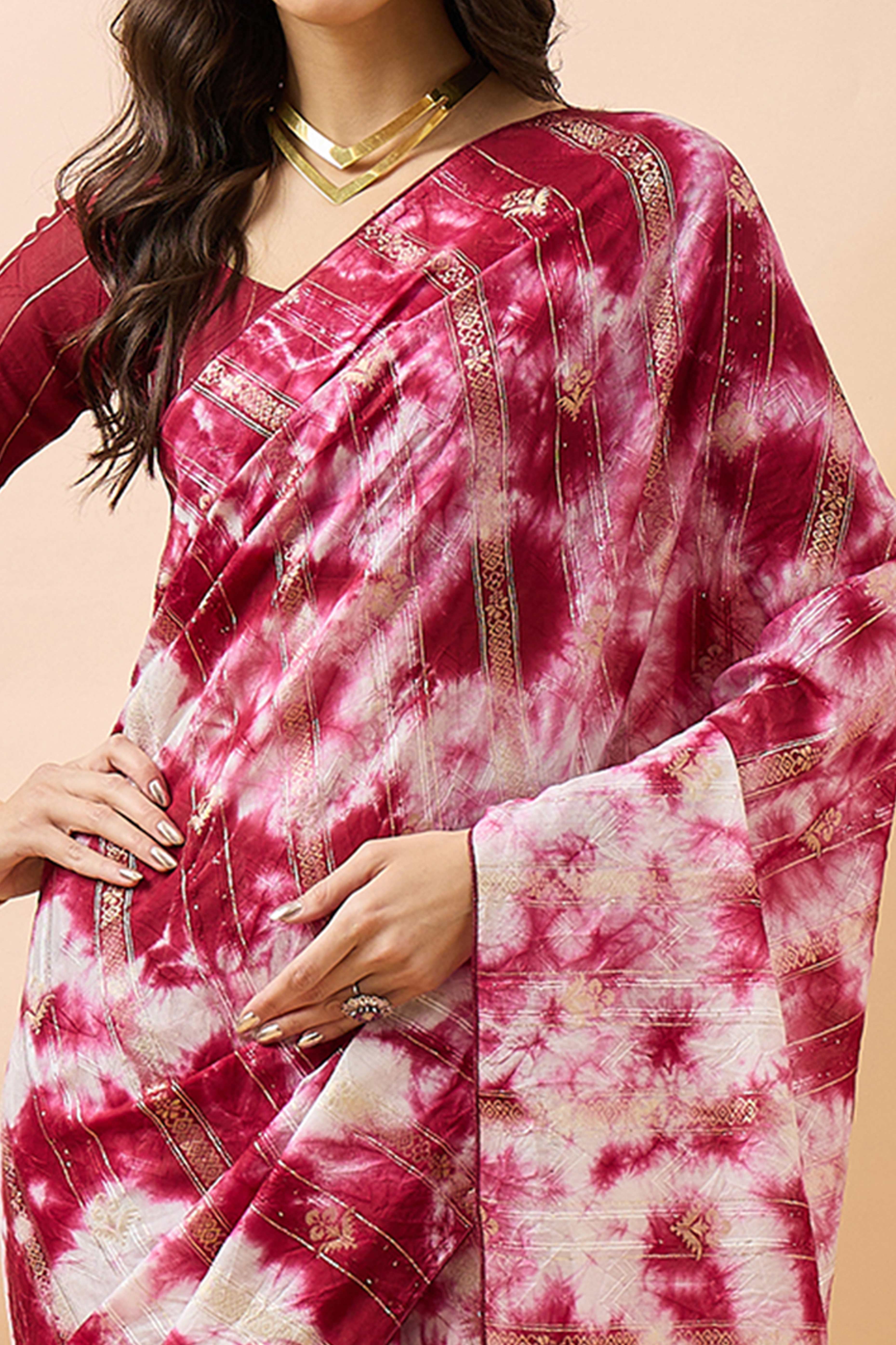 Floral Zari Woven Pink Saree In Cotton Blend With Sparkling Sequins & Elegant Tassel Pallu