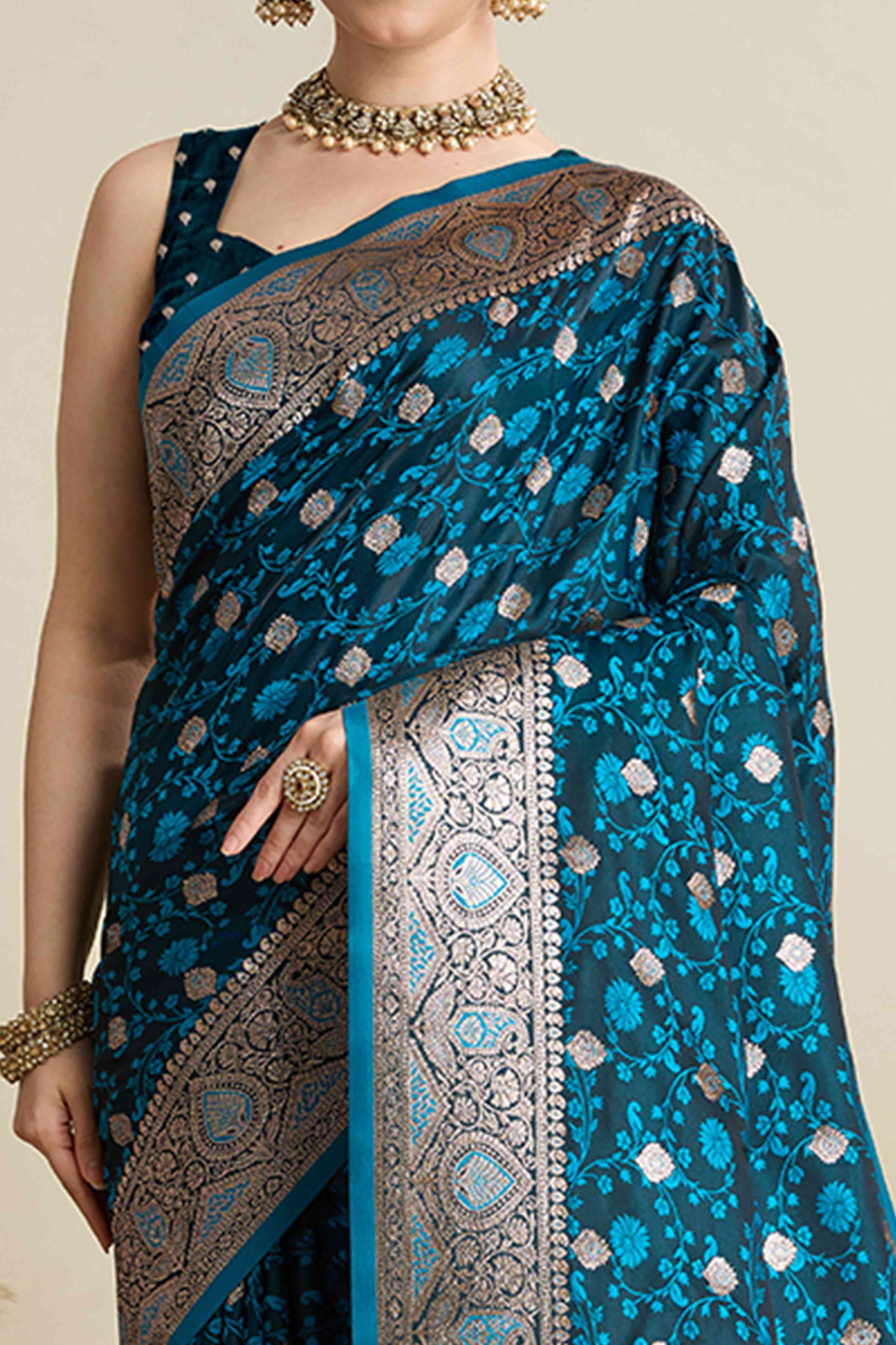 Blue Pure Silk Saree Featuring Traditional Banarasi Zari Weaving Patterns