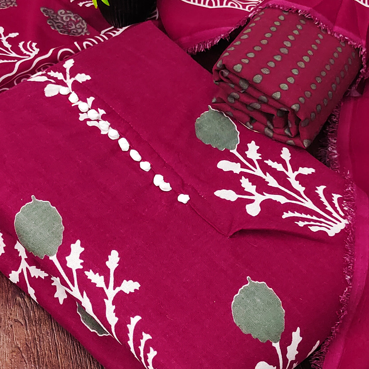 Pink Cotton Blend Dress Material Designed With Beautiful Floral Prints