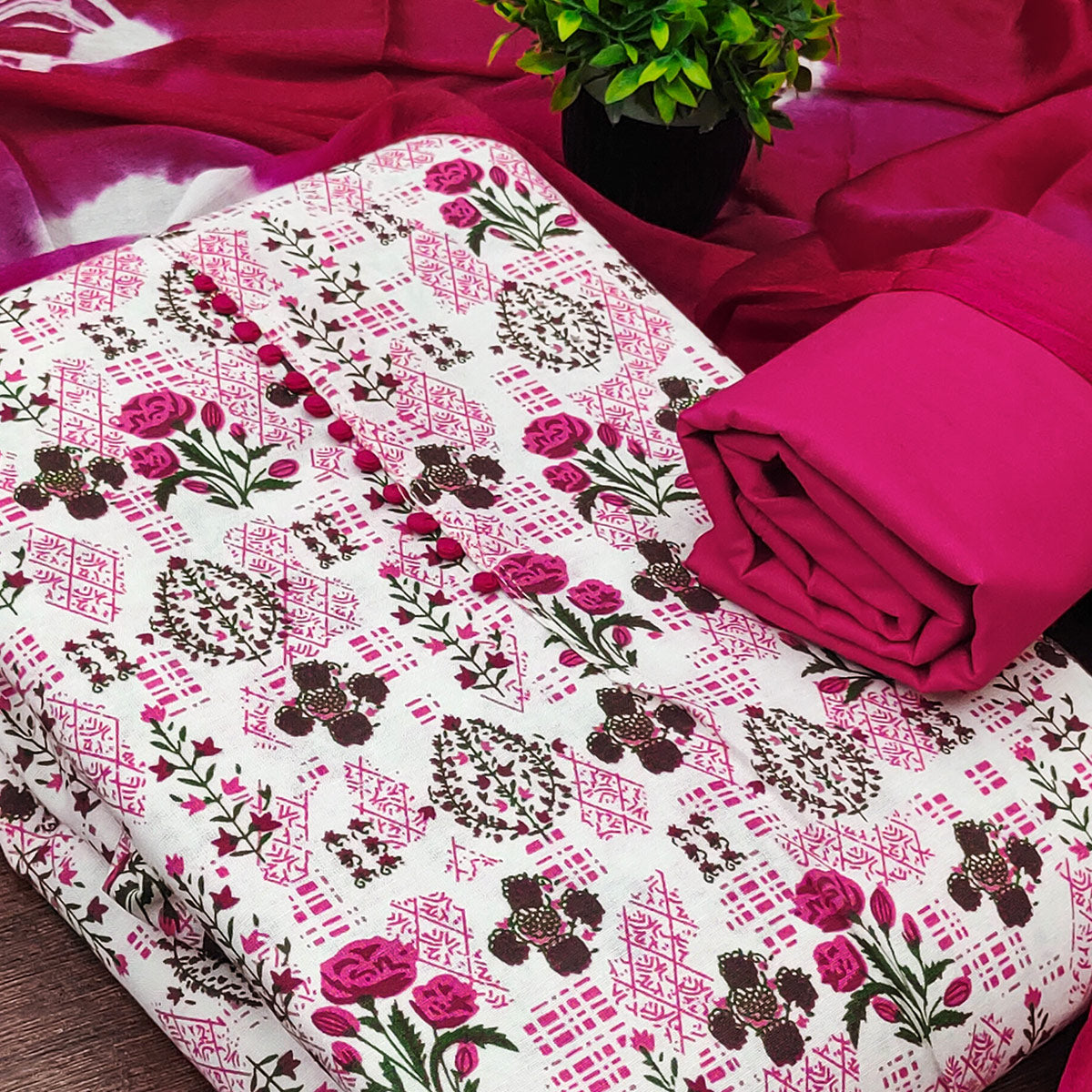 Lightweight Cream & Pink Cotton Dress Material with Beautiful Floral Print Detailing