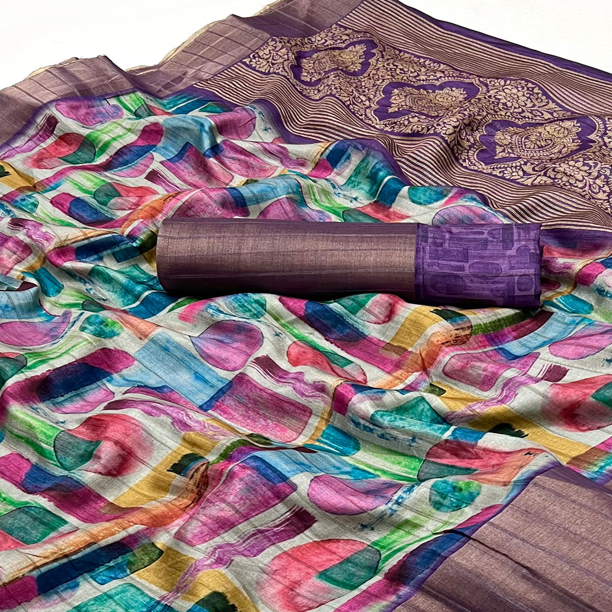 Violet Geometric Digital Printed Viscose Saree