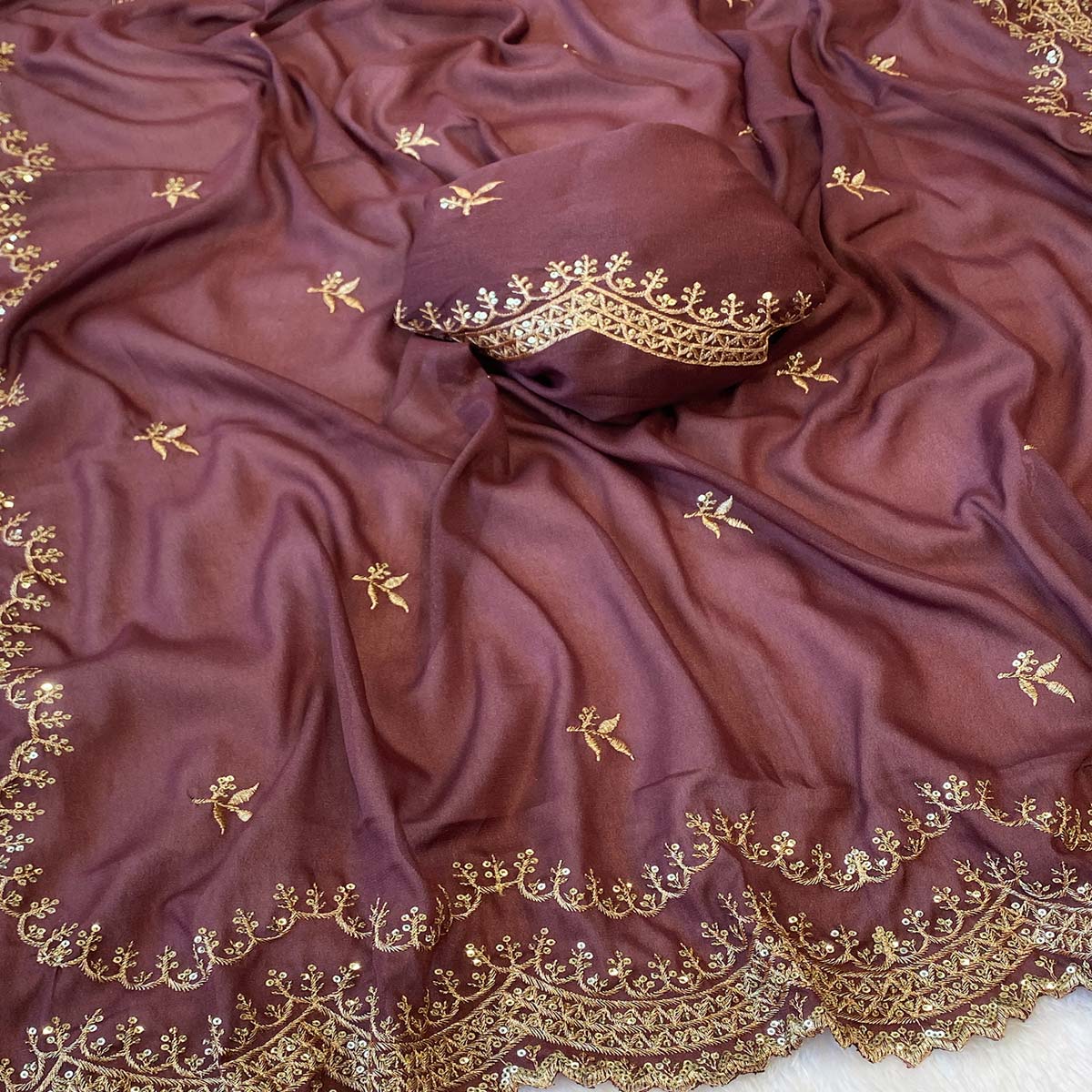 Mauve Embroidered Star Georgette Saree Designed for Stylish Party Wear