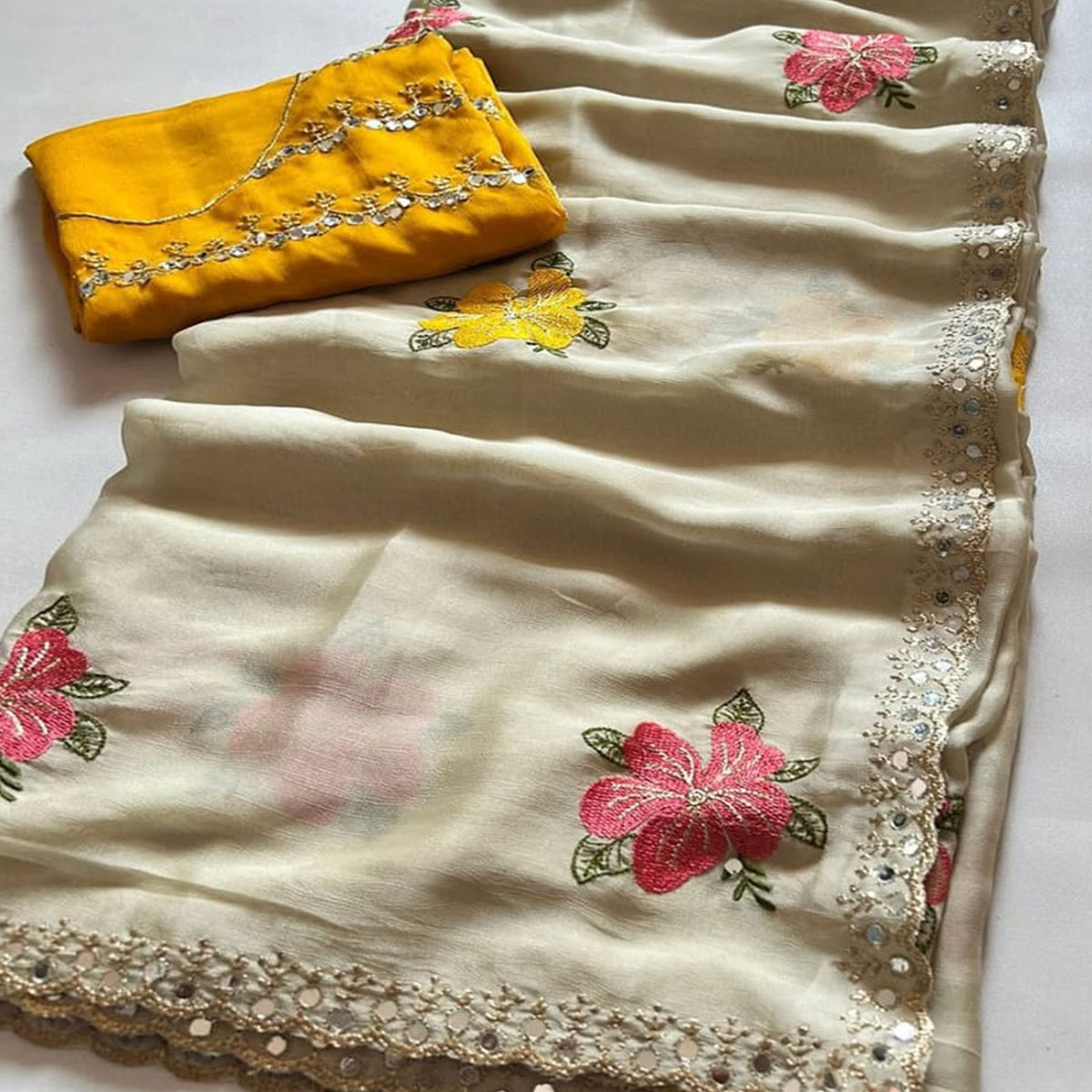 Cream Floral Thread Work Saree Silk Blend Beautiful Mirror Border Festive Glamour