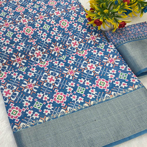 Blue Dola Silk Saree Featuring Traditional Patan Patola Print