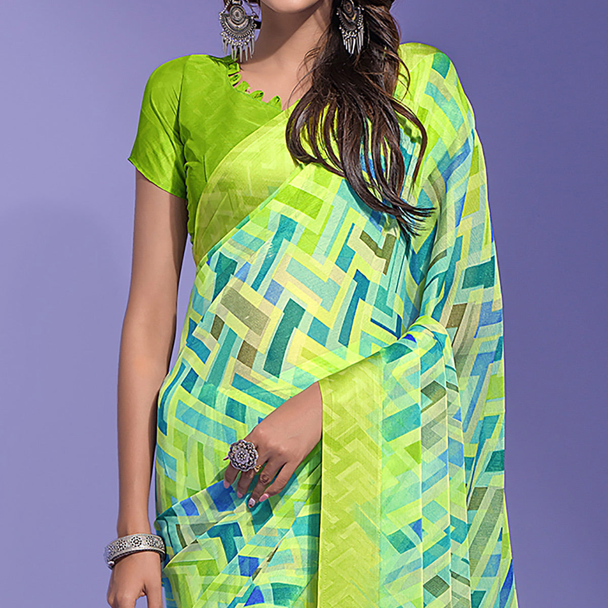 Green Geometric Printed Chiffon Saree
