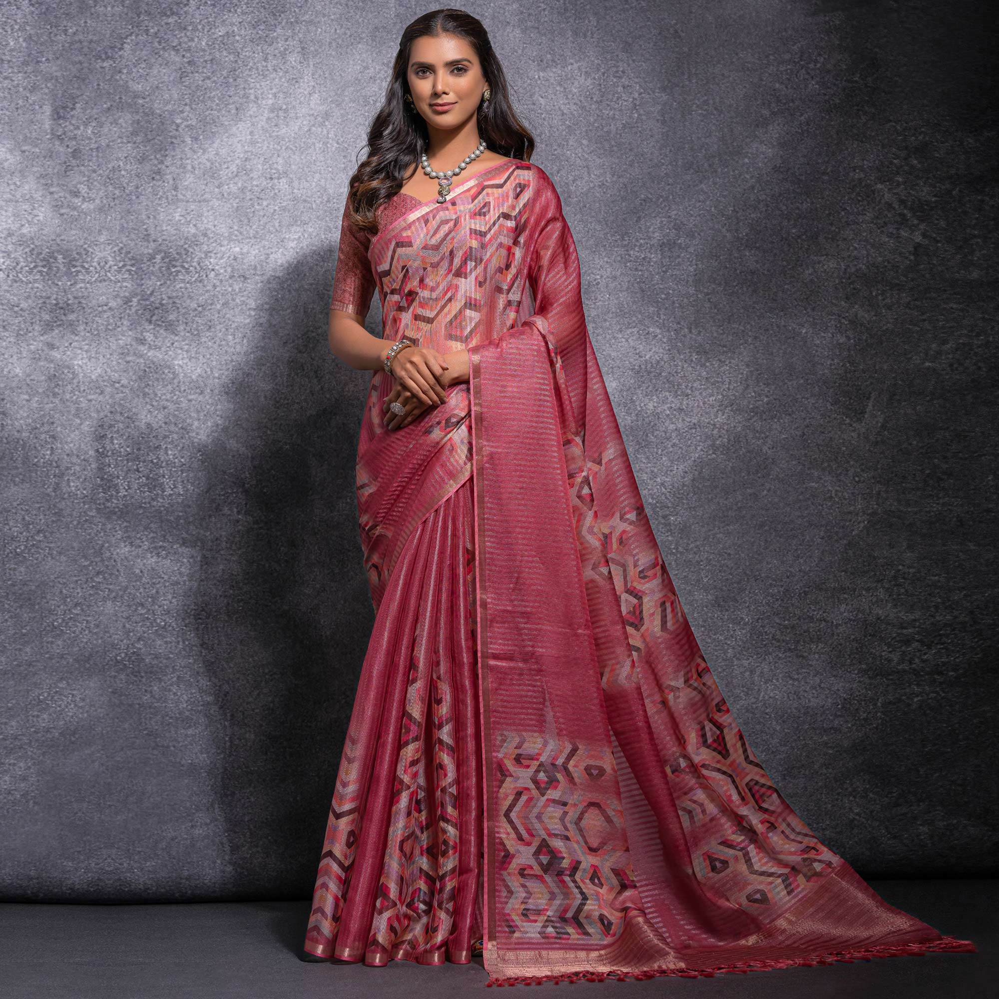 Pink Digital Printed Linen Saree With Woven Border
