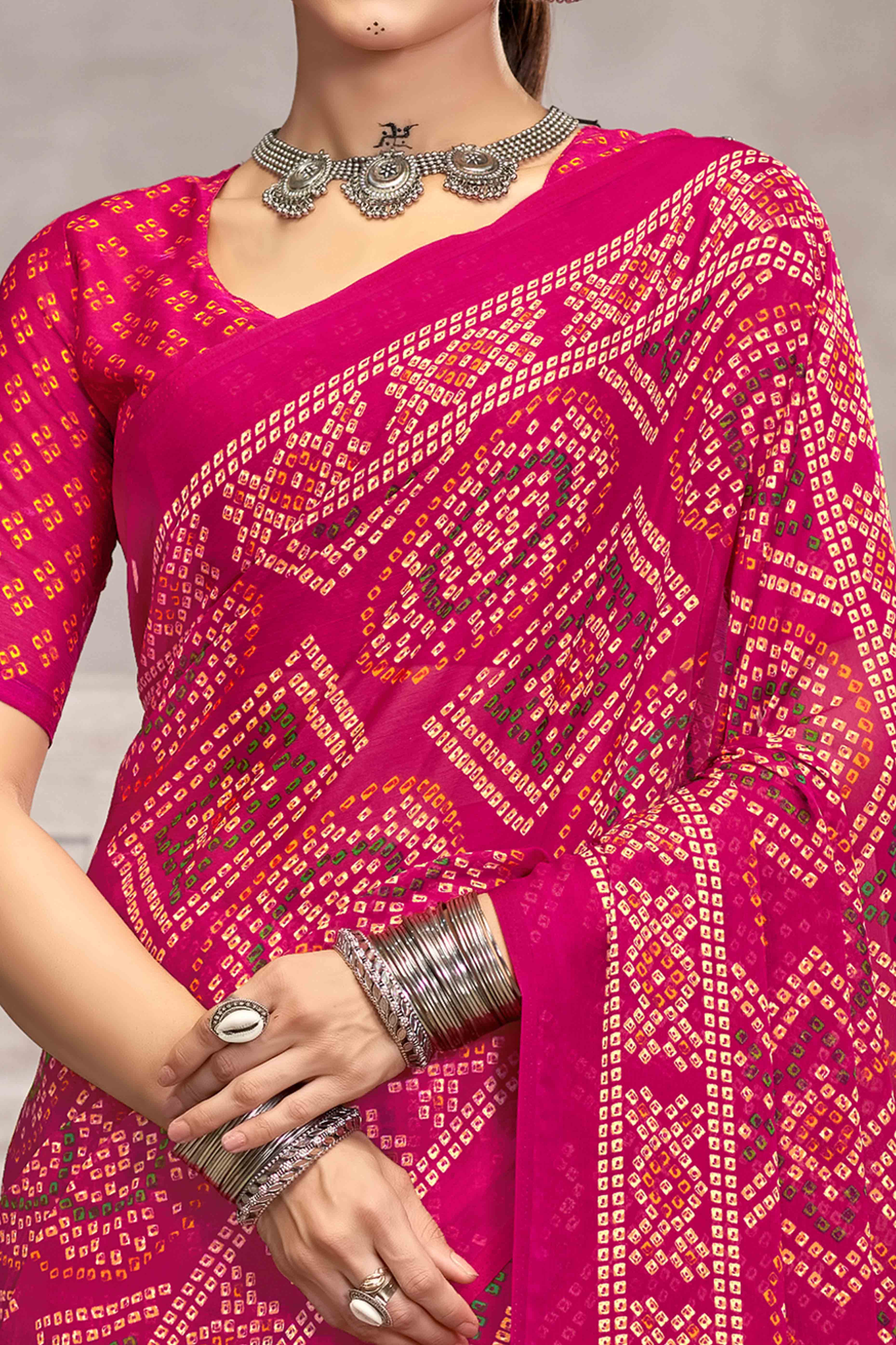 Magenta Chiffon Saree Features Bandhani Print for Casual Occasion