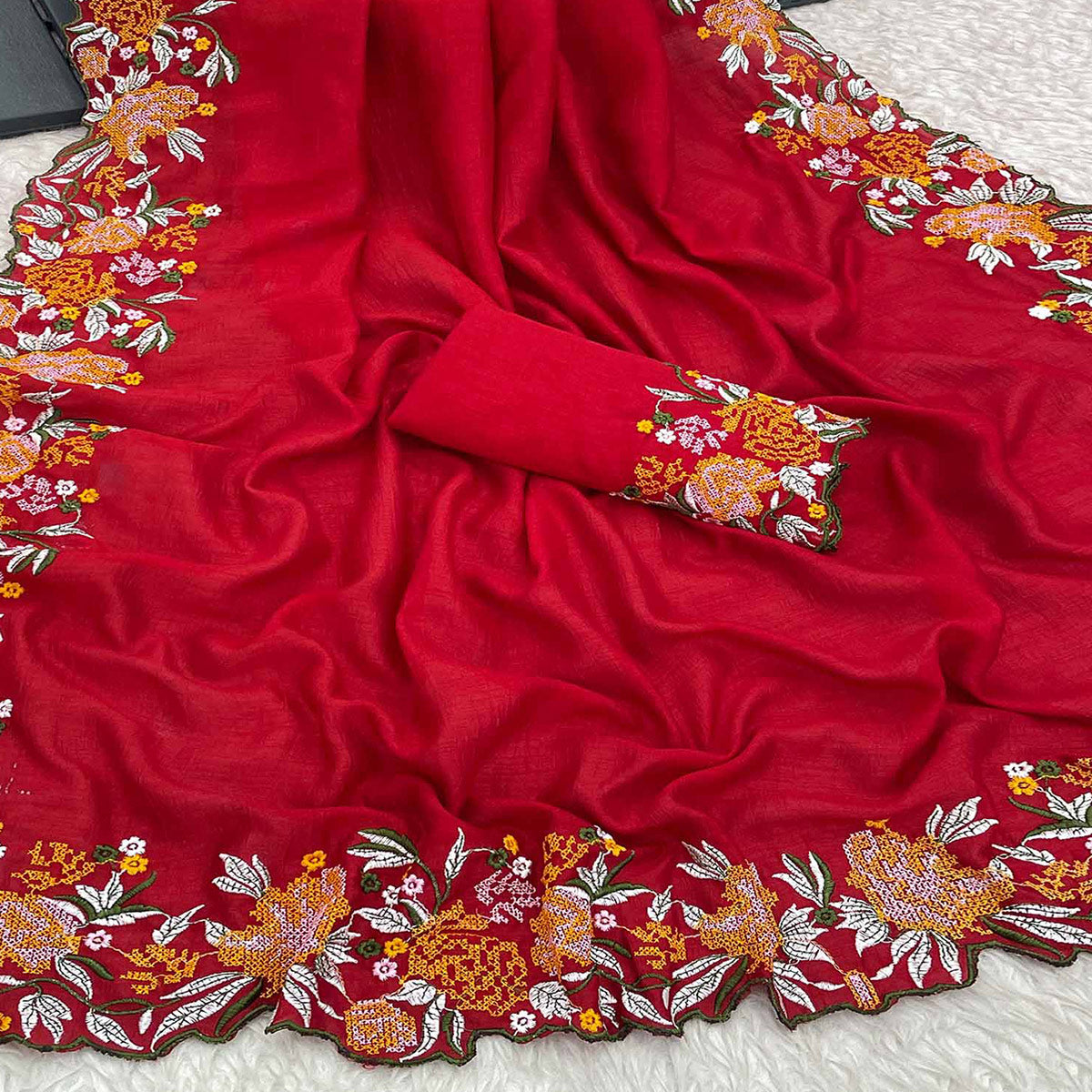 Red Embroidery Vichitra Silk Saree With Floral Border