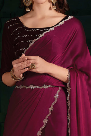 Maroon Solid With Zarkan Cutwork Border Chiffon Saree With Belt