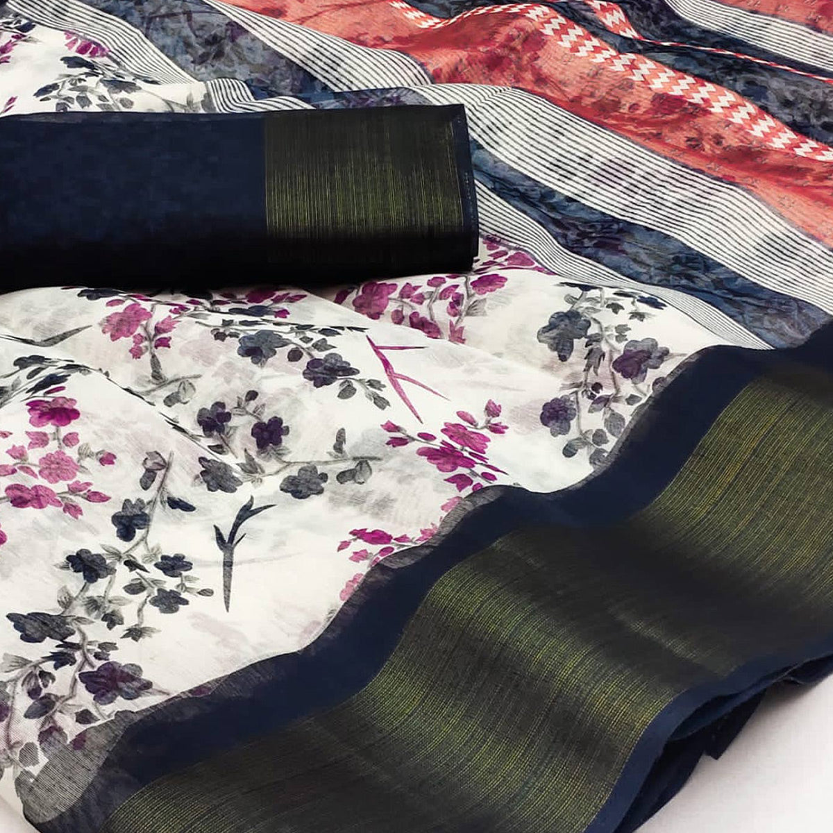 White & Black Floral Printed Cotton Blend Saree