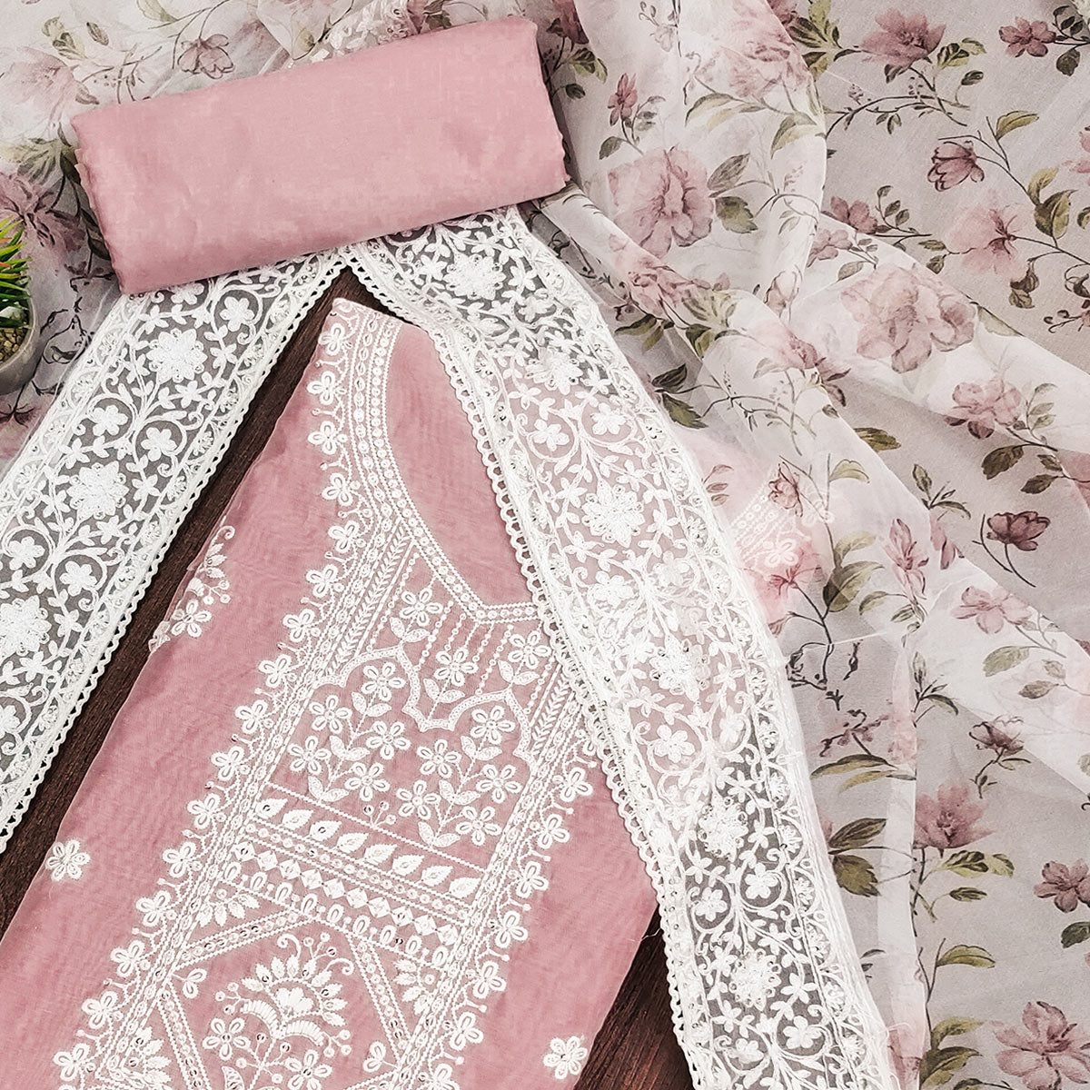 PDM-ANUSHKA-6183-PINK