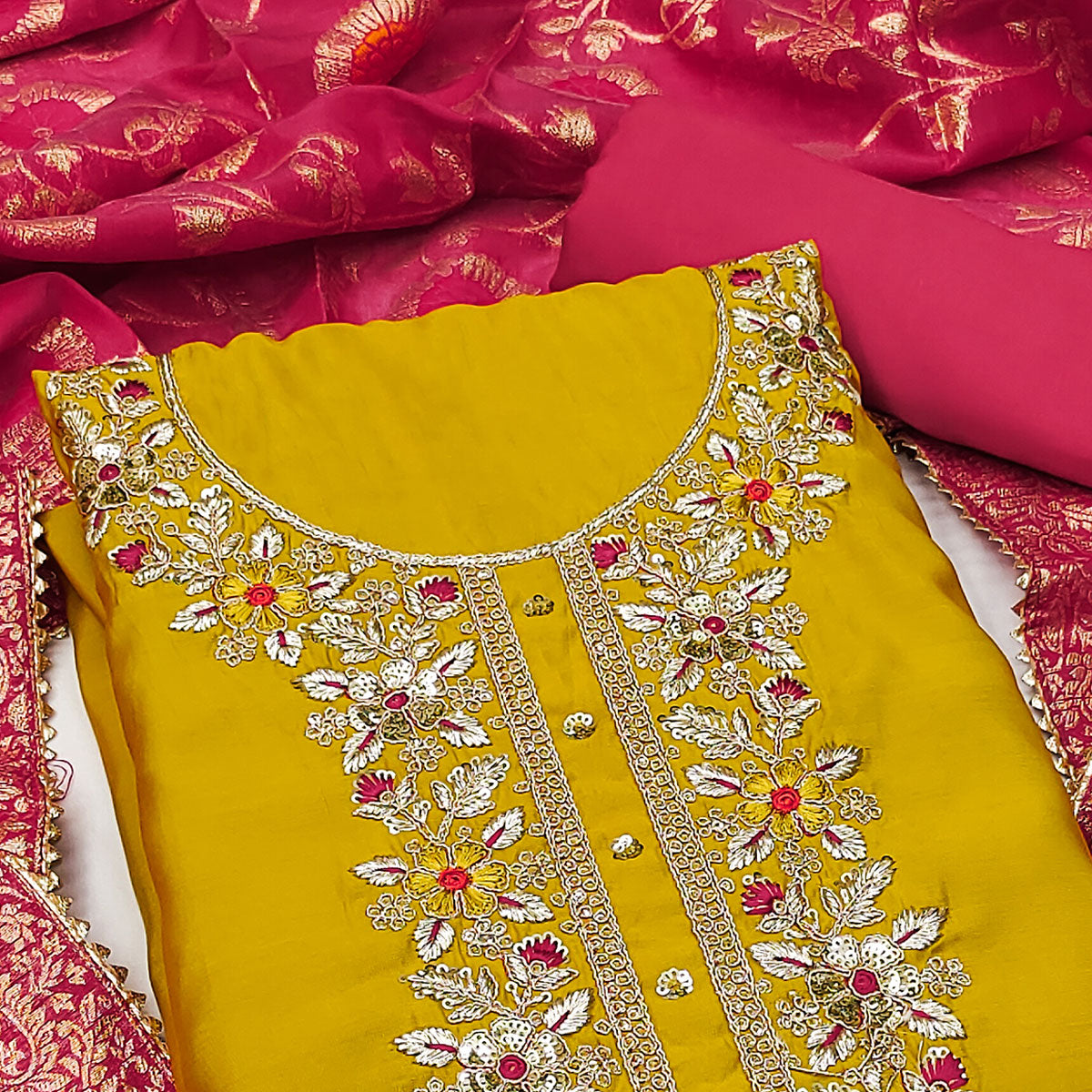 PDM-ANUSHKA-6548-MUSTRD