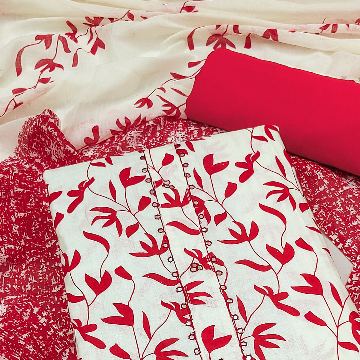 PDM-NYRA-6267-CREAMRED