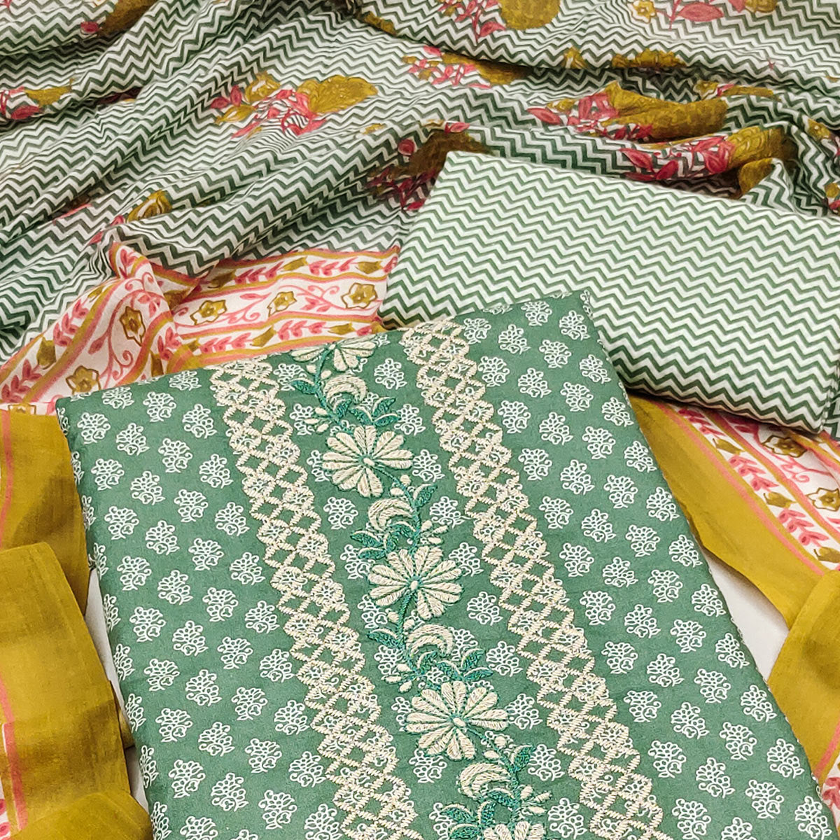 PDM-NYRA-6375-GREEN