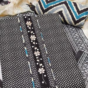 Elegant Black Bandhani Printed Pure Cotton Dress Material Enhanced With Delicate Floral Handwork