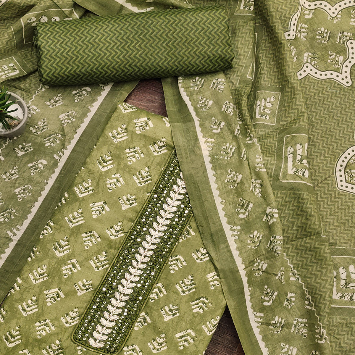 PDM-RAHEJA-6197-GREEN