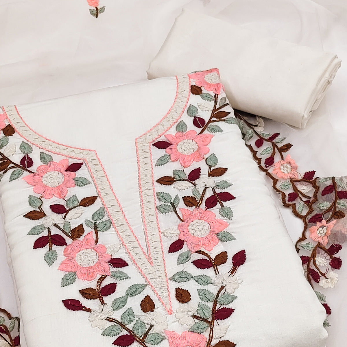 PDM-SAROJ-6567-WHITE
