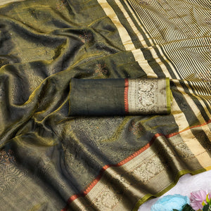 Exquisite Green Floral Weaving Banarasi Crushy Silk Saree With Sparkling Stone Work