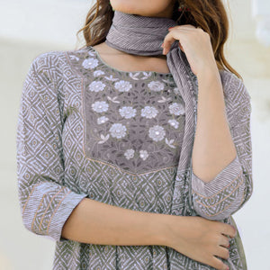 AARD-ANANY-1539-GREY