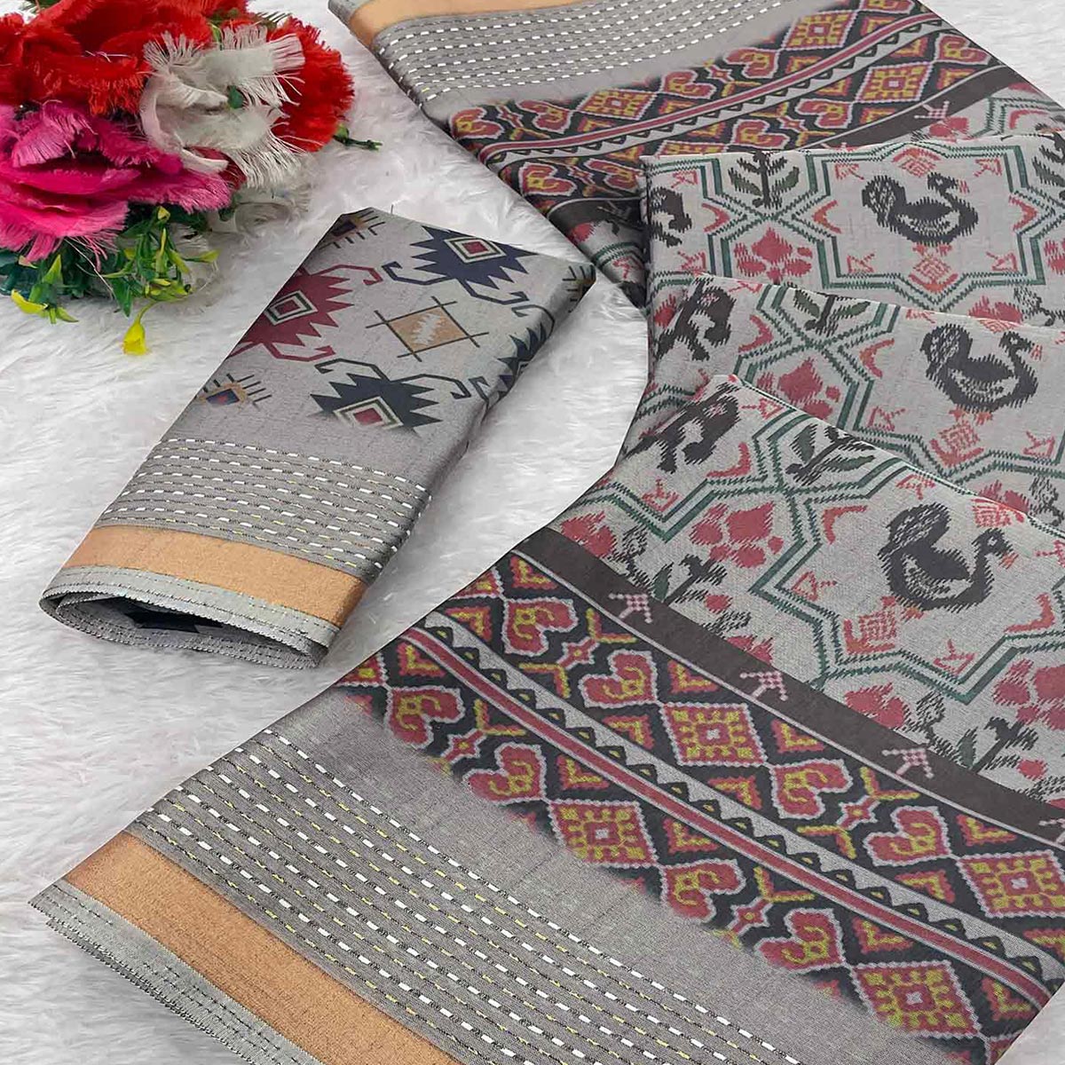 Gorgeous Grey Silk Blend Saree with Digital Patola Patterns for Timeless Ethnic Appeal