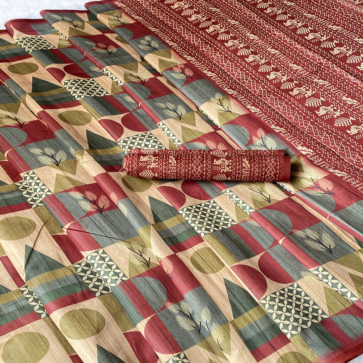 Beige Geometric Printed Tussar Silk Blend Festive Saree with Elegant Textured Finish