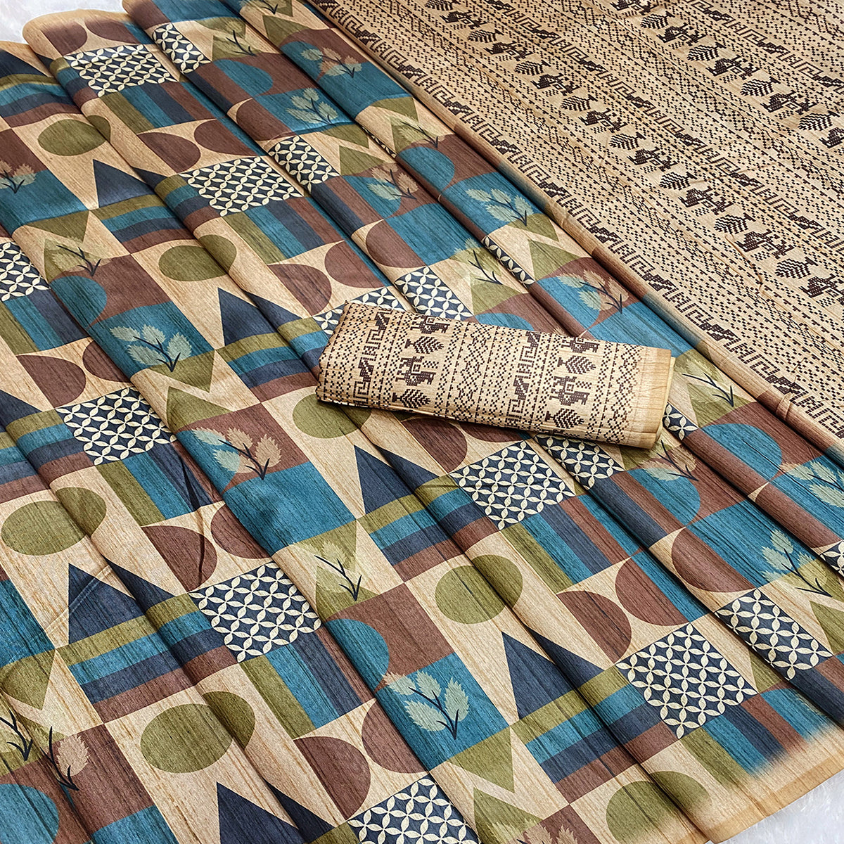 Elegant Beige Tussar Silk Blend Saree Adorned with Contemporary Geometric Patterns