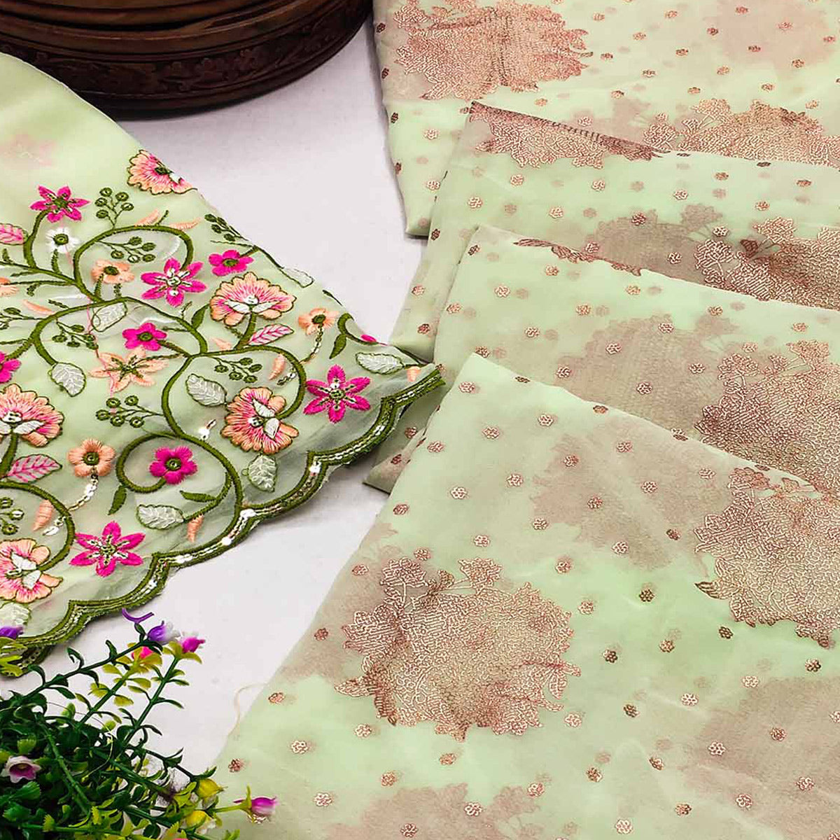 Green Floral Printed Georgette Saree