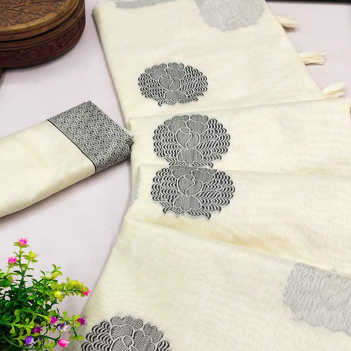 Off White Woven Pure Cotton Saree With Tassels