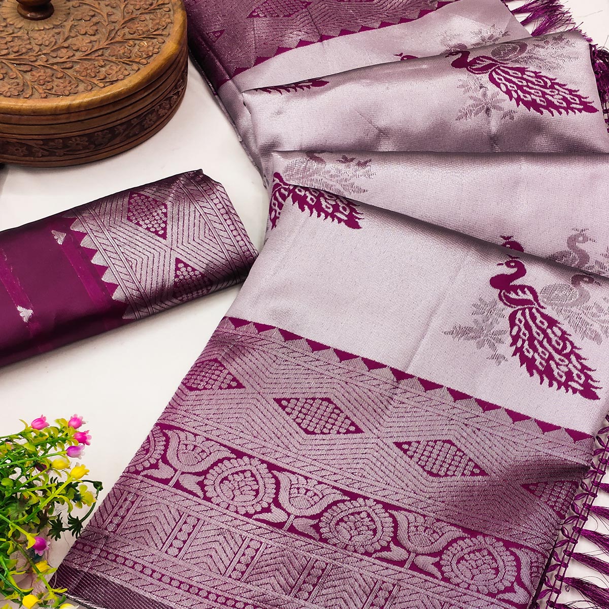 Light Purple Banarasi Silk Saree Featuring Zari Weaving Peacock Pattern & Luxe Tassels